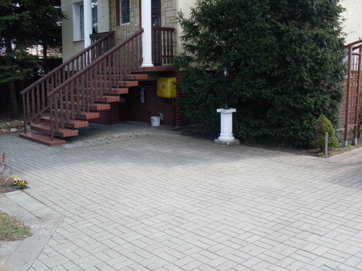 Apartament Na Wrzosach Torun Exterior photo