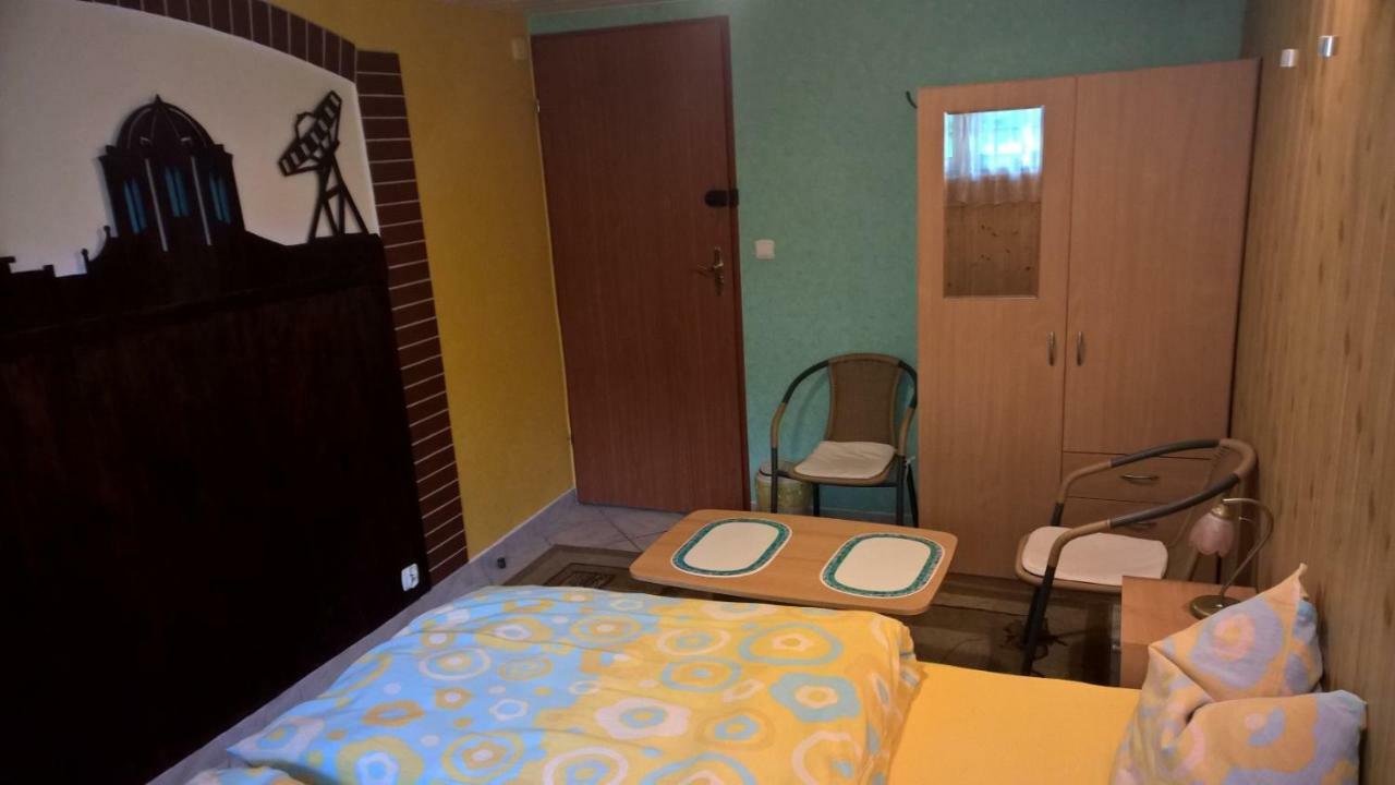 Apartament Na Wrzosach Torun Exterior photo